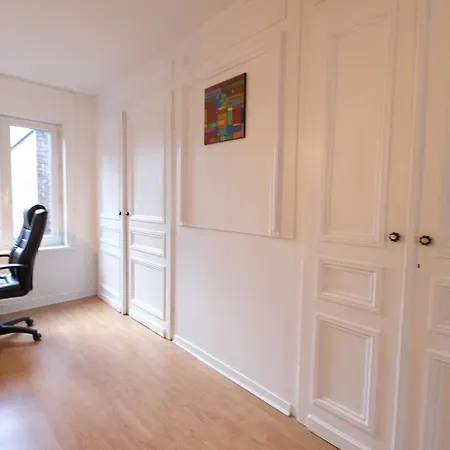 Lebeauregare Apartment Lille