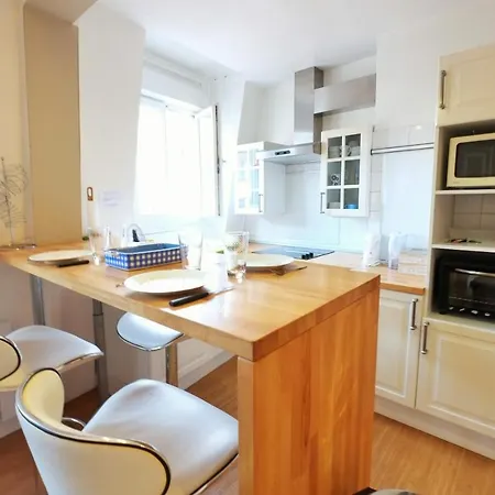 Lebeauregare Apartment